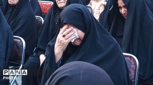 عزاداری عاشقان اهل‌بیت (ع) در کوچه پنج‌تن نیشابور 