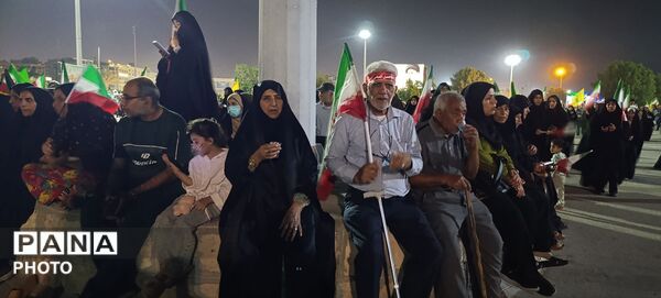 برگزاری تجمع شبانه شهروندان در بندرعباس