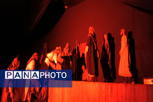 جلوه‌ای از غربت فاطمی در آیینه هنر، حرم امامزاده جعفر بن موسی الکاظم(ع)