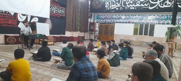 جلسه قرآنی و آموزش تخصصی قرائت قرآن کریم شهدای فدافن