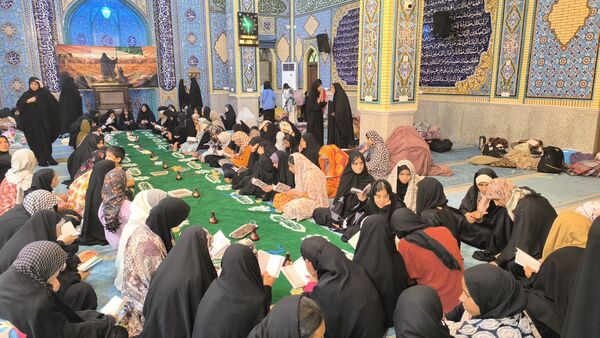 دومین روز اعتکاف در شهرستان بندرلنگه 