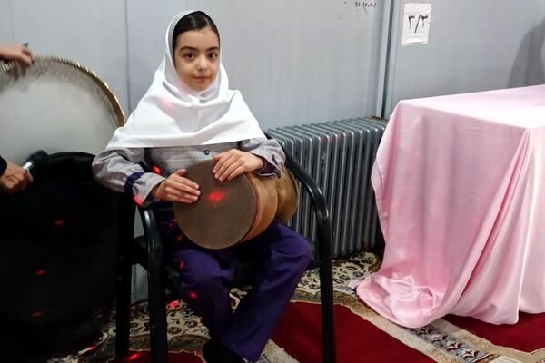 گرامیداشت میلاد حضرت زهرا (س) در دبستان فرزانگان رباط‌کریم