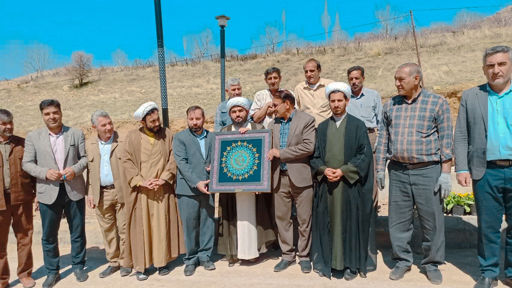 تجلیل از شهردار شهرستان مارگون به مناسب زیباسازی شهر
