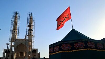 آماده‌سازی حسینیه بزرگ زارچ برای محرم