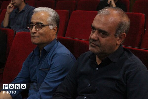 اولین همایش کنکور و امتحانات نهایی در ناحیه یک مشهد