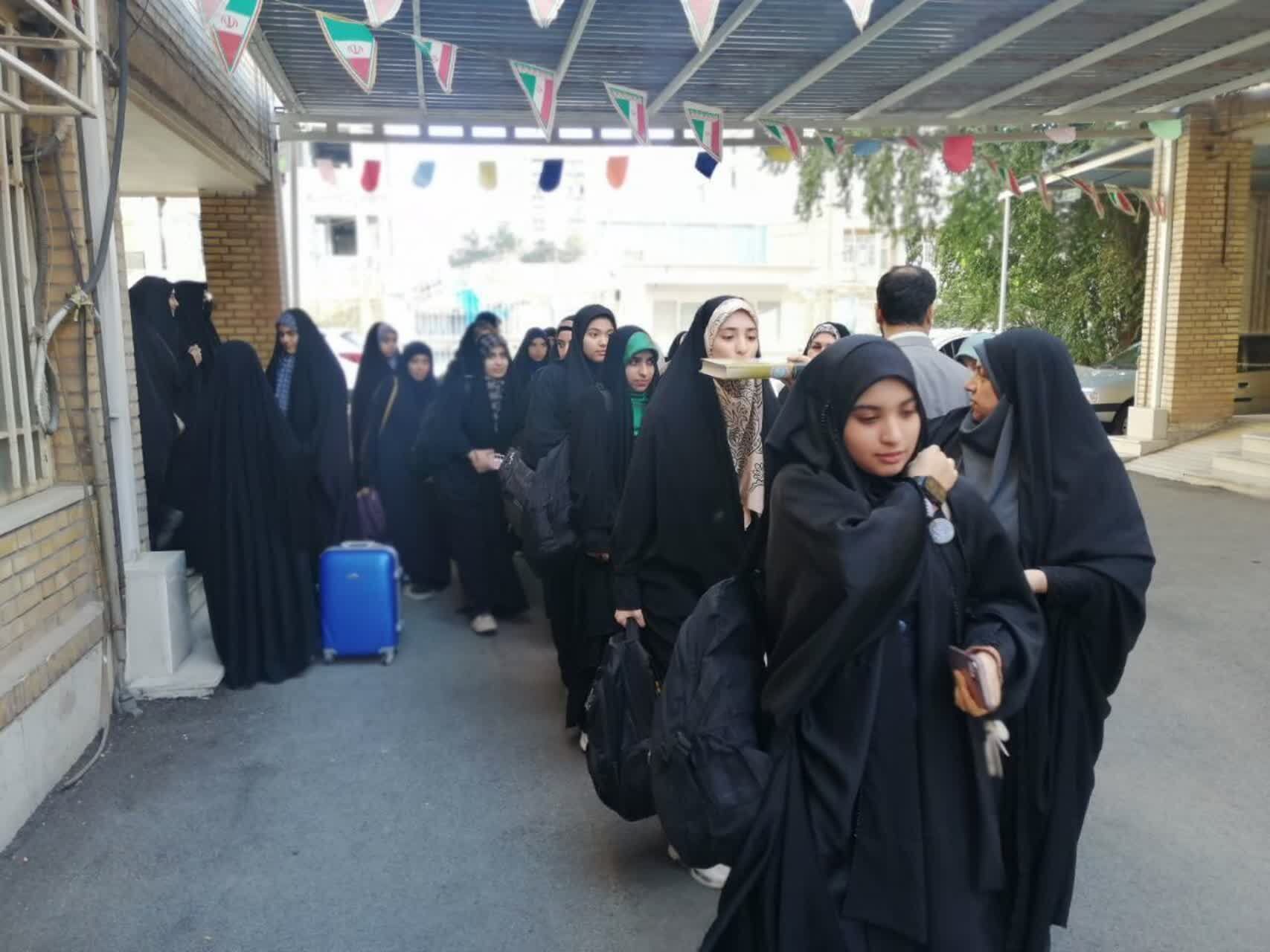 اعزام ۳۰ دانش‌آموز به مسابقات قرآنی قطب یک اهواز