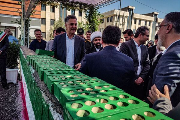 آئین خشت گذاری کاشانه‌های علم و خرد در باقرشهر