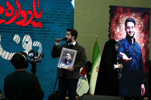 یادواره ملی شهدای دانشگاهی دفاع مقدس ۱۲ روزه در دانشگاه فردوسی مشهد(۳) 