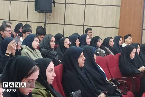 اختتامیه کشوری جشنواره‌های پژوهش‌سراها و نوجوان خوارزمی