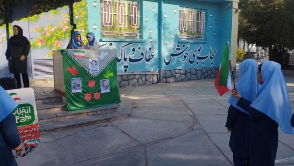 گرامیداشت هفته بسیج دانش آموزی در آموزشگاه فرهنگ خلیل آباد