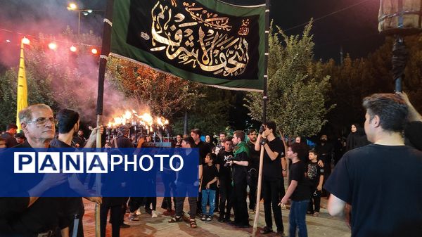 آیین مشعل‌گردانی نجفی‌های مقیم قم