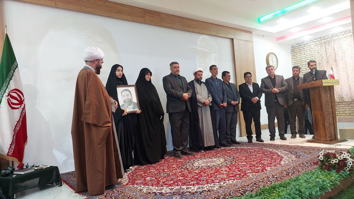 اتحاد و یک پارچگی باعث شکست دشمن می‌شود