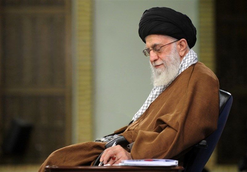 احمدیان و شمخانی به عنوان نمایندگان رهبری در شورای دفاع منصوب شدند
