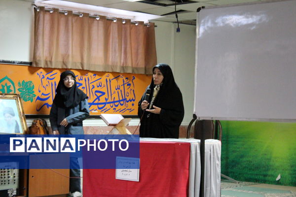 برگزاری جلسه اولیا مربیان در دبیرستان سردار شهید قاسم سلیمانی ناحیه 4 کرج