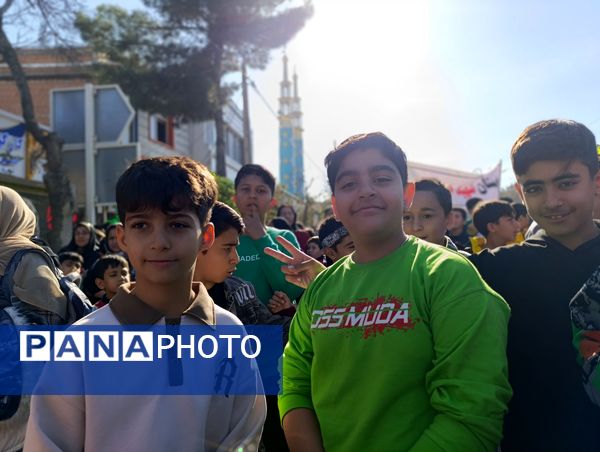 راهپیمایی روز ۱۳ آبان در شهرستان سملقان