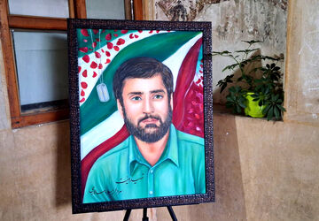 برپایی نمایشگاه نقاشی «از استقامت تا شهادت» در ارگ کریم‌خان زند شیراز