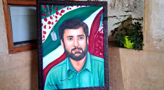 برپایی نمایشگاه نقاشی «از استقامت تا شهادت» در ارگ کریم‌خان زند شیراز
