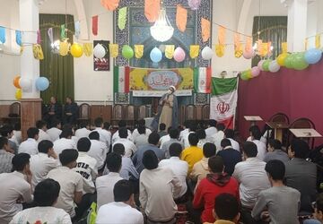 جشن تکلیف پرشور پسران دبیرستان شهید مصطفی خمینی (ره) اسکو