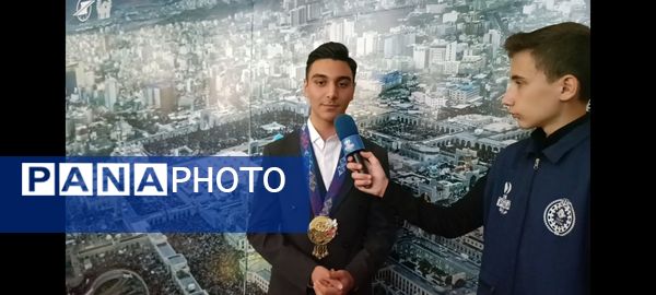 استقبال از دانش‌آموزان طلایی المپیاد جهانی زیست‌شناسی و ریاضی در مشهد
