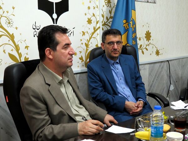 نشست معاون پیشگیری و تشخیص توانبخشی سازمان آموزش پرورش استثنایی کشور با مدیران مرکز  استان