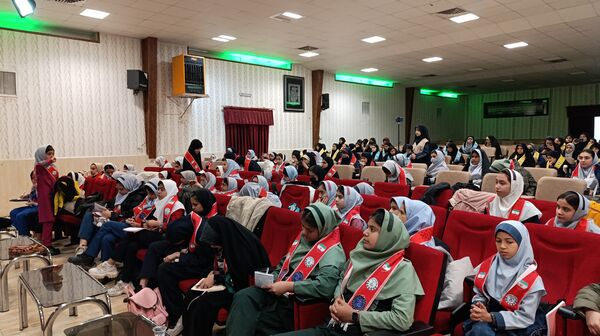 کارگاه آموزشی دانش‌آموزان دختر یاور مربی تشکیلات پیشتازان شهرستان نیشابور 