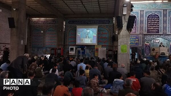 نماز عبادی سیاسی جمعه  همزمان با آغاز هفته بسیج دانش آموزی در مسجد جامع شهرستان نیشابورـ۲