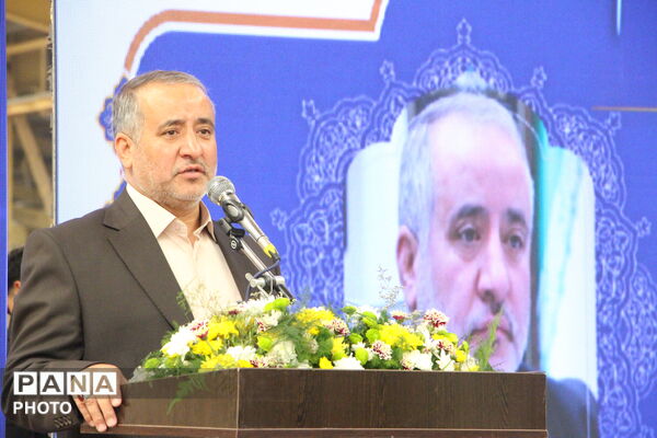 سفر یک روزه وزیر کشور به خراسان جنوبی