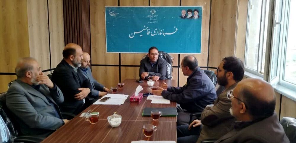 رفع موانع تولید و سرمایه‌گذاری در اولویت است