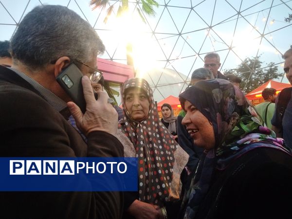 جشنواره طعم و رنگ پاییز با حضور شهردار مشهد آغاز به کار کرد