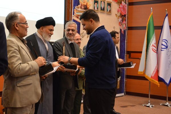 تجلیل از افتخارآفرینان کنکور