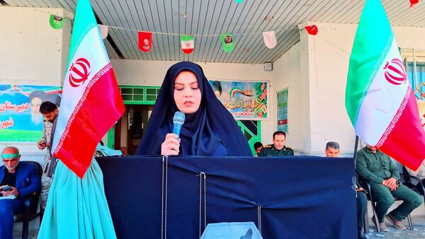 استقبال از شهدای گمنام در دبیرستان حضرت زینب(س) شهرستان لنده