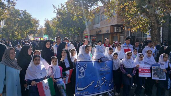 برگزاری راهپیمایی ۱۳ آبان ماه در تویسرکان