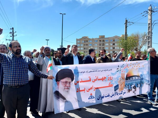 راهپیمایی روز قدس با حضور مدیرکل آموزش و پرورش شهرستان‌های تهران در کهریزک 