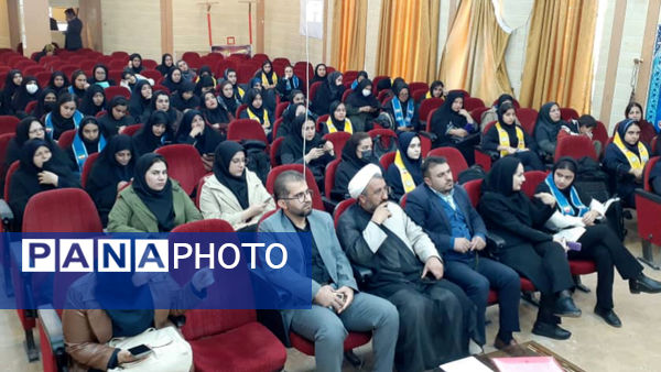 گردهمایی منتخبین شوراهای دانش‌آموزی بویراحمد در یاسوج