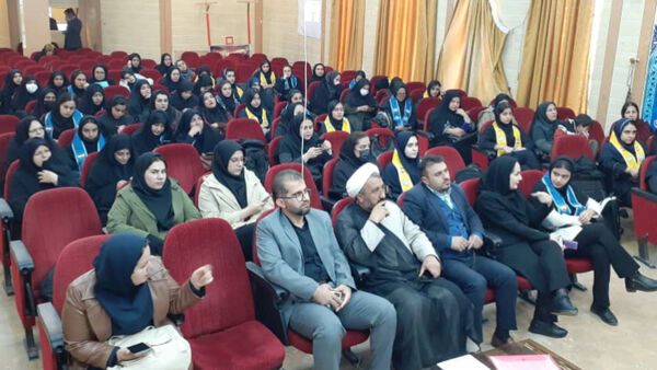 گردهمایی منتخبین شوراهای دانش‌آموزی بویراحمد در یاسوج