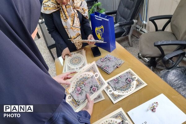 قدردانی از تلاش‌های انجمن دانش‌آموزی مدرسه عفاف 