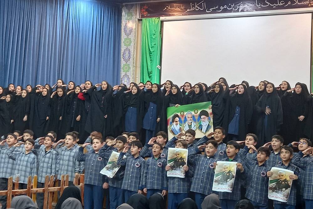 میثاق نسل سلیمانی‌ها در حرم مطهر امامزاده جعفر بن موسی الکاظم (ع) پیشوا