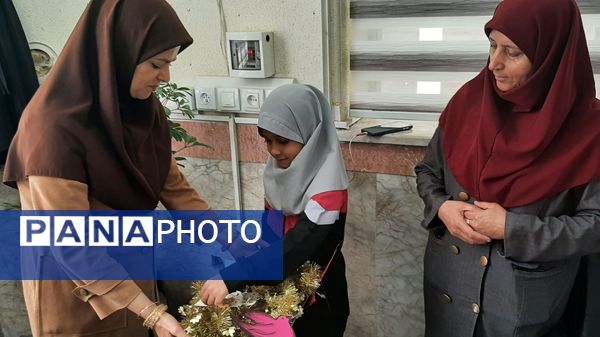 اجرای طرح حفظ آیت الکرسی در دبستان دخترانه نیایش ۱