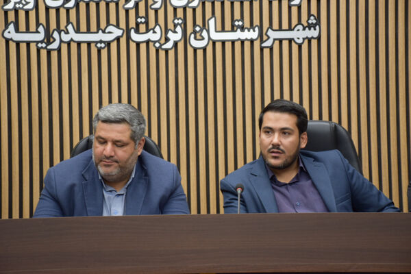نشست همدلی معاون استاندار با قهرمانان و مربیان ورزشی تربت حیدریه