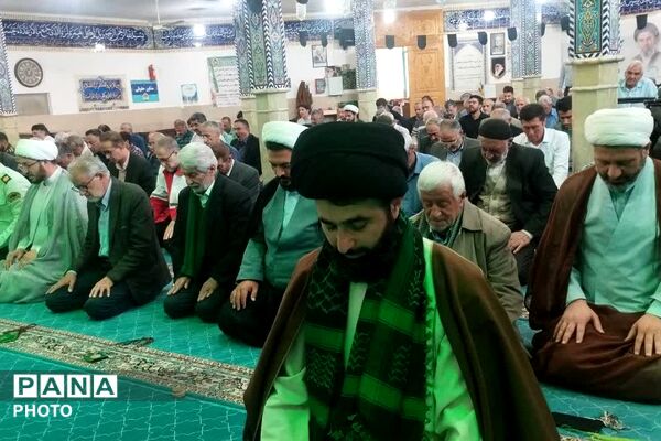 میعادگاه اقتدار و ایمان؛ طنین یاد شهدای والامقام در مصلی فیروزکوه