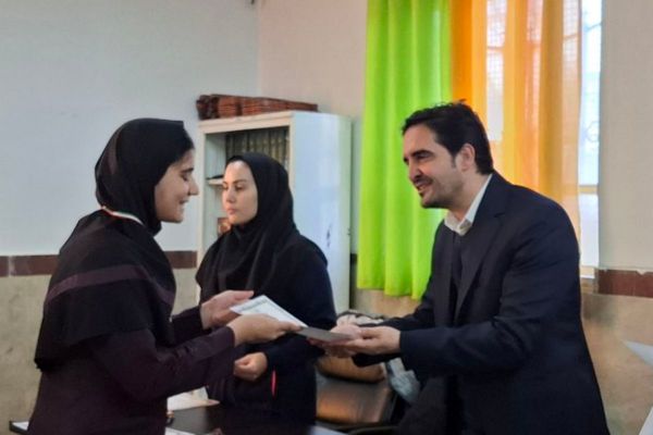 اختتامیه مسابقات شطرنج دختران بهارستان دو