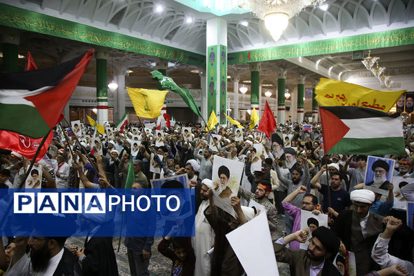 اجتماع بزرگ «فداییان ولایت، مدافعان وطن» در قم