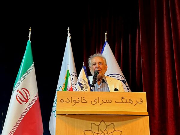 هم‌نشینی مدیران فرهنگی ایران در پارک شفق؛ صدایی واحد برای آینده فرهنگ