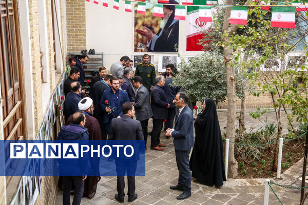 جلوه‌هایی از تجدید میثاق اصحاب رسانه قم با آرمان‌های امام خمینی(ره)