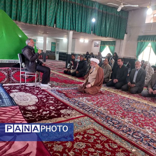 اقامه باشکوه نماز عید سعید فطر در روستای گزکوه 