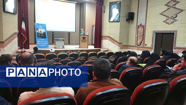 پنجمین روز دوره تربیت مربیان تشکیلات پیشتازان سازمان دانش‌آموزی آذربایجان شرقی