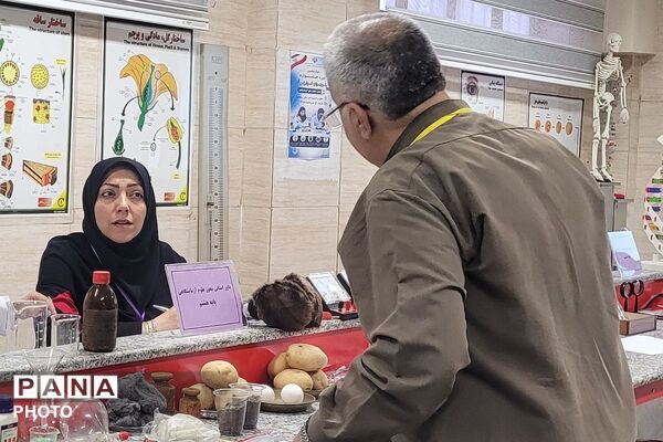 درخشش استعدادهای علمی مرحله استانی دوازدهمین جشنواره نوجوان خوارزمی در بهارستان‌دو