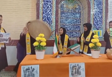 مراسم بزرگداشت حافظ در دبیرستان نرجس۱ 
