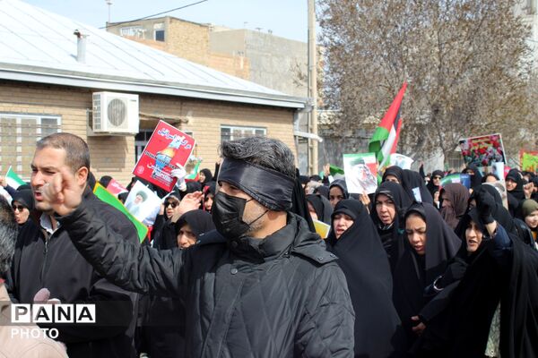 مردم فاروج باری دیگر در روز قدس حماسه آفریدند 