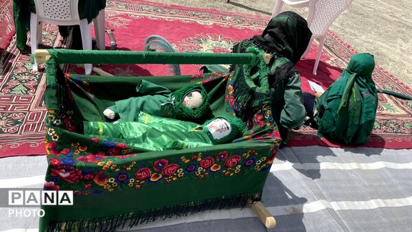 مراسم نمادین تعزیه خوانی اباعبدالله الحسین در شهر بار